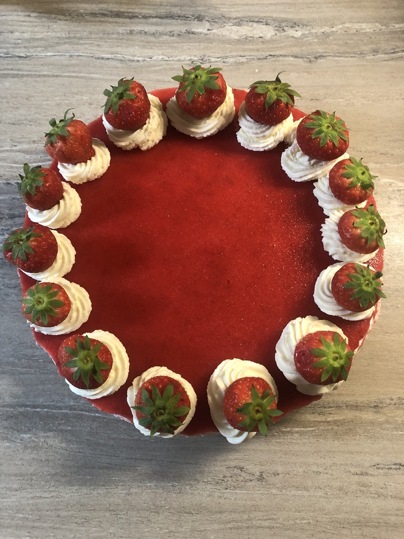 Aardbeien bavarois taart