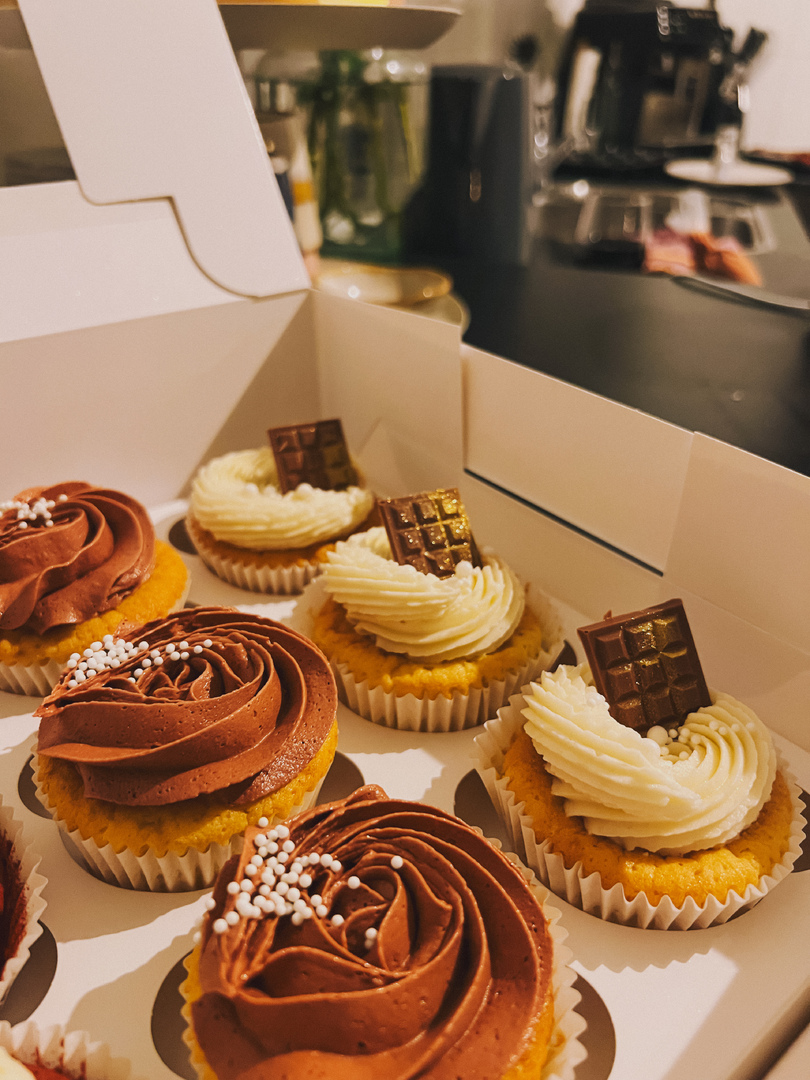 Custom Cupcakes • 6 stuks