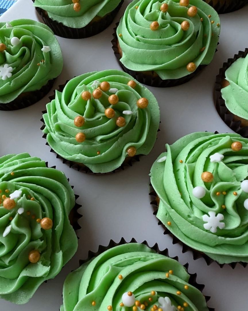 Naturel cupcakes met naturel botercrème
